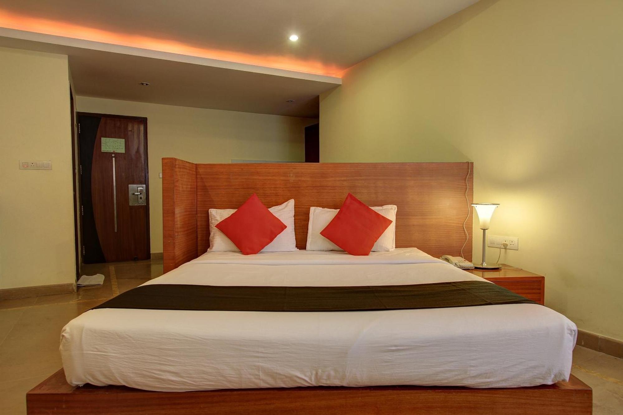 فندق Townhouse Jp Residency Near Delhi Airport نيودلهي المظهر الخارجي الصورة